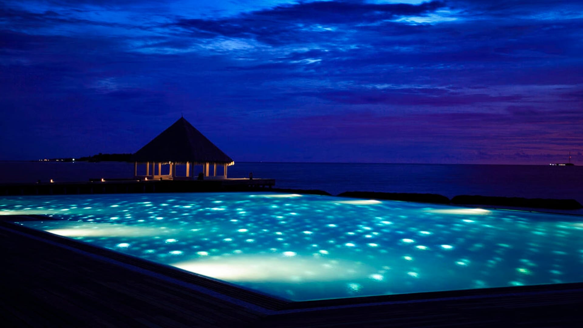 5 Days Adaaran Club Rannalhi All-Inclusive Maldives Package