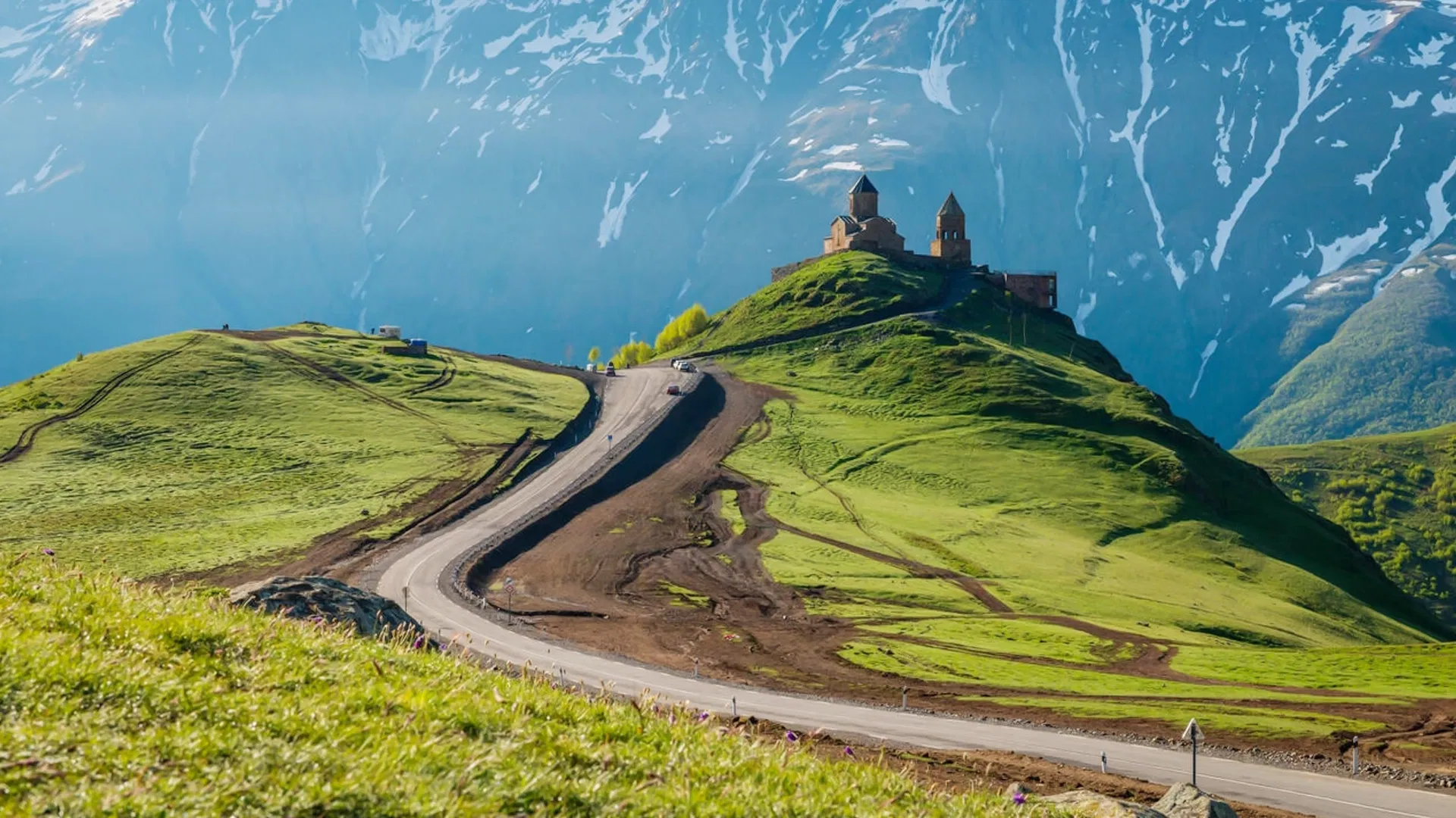 7-Day Georgia Tour Package to Tbilisi, Bakuriani and More!