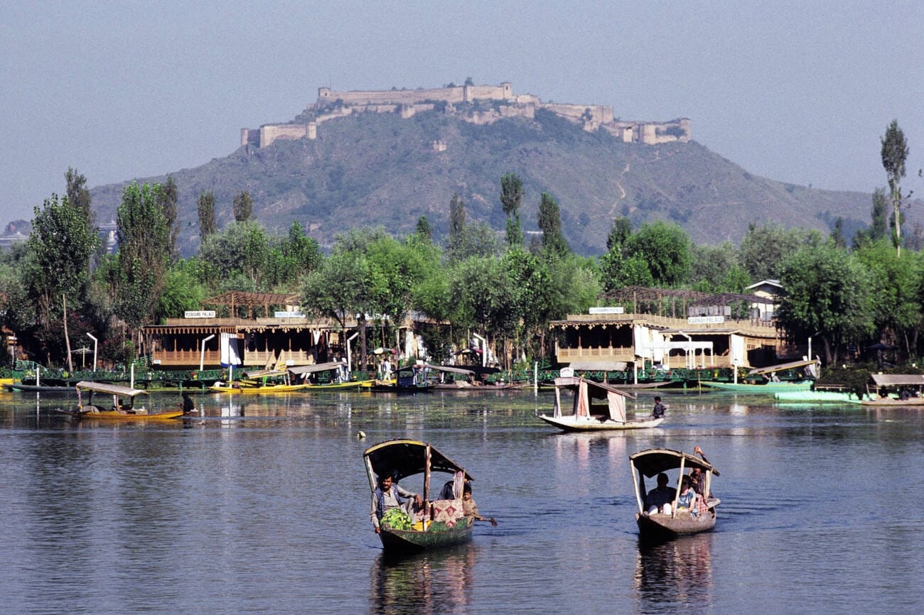 11 Days Value Edition Ladakh Tour: Srinagar to Manali with Umling La