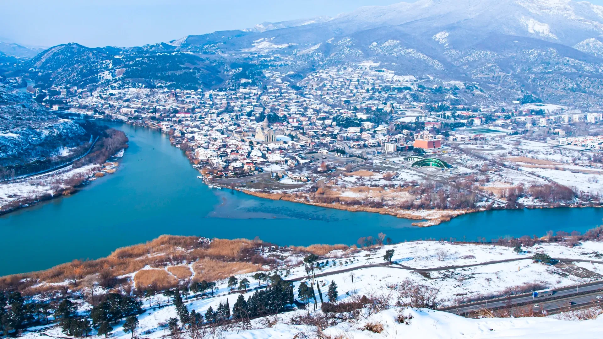 7-Day Georgia Tour Package to Tbilisi, Bakuriani and More!