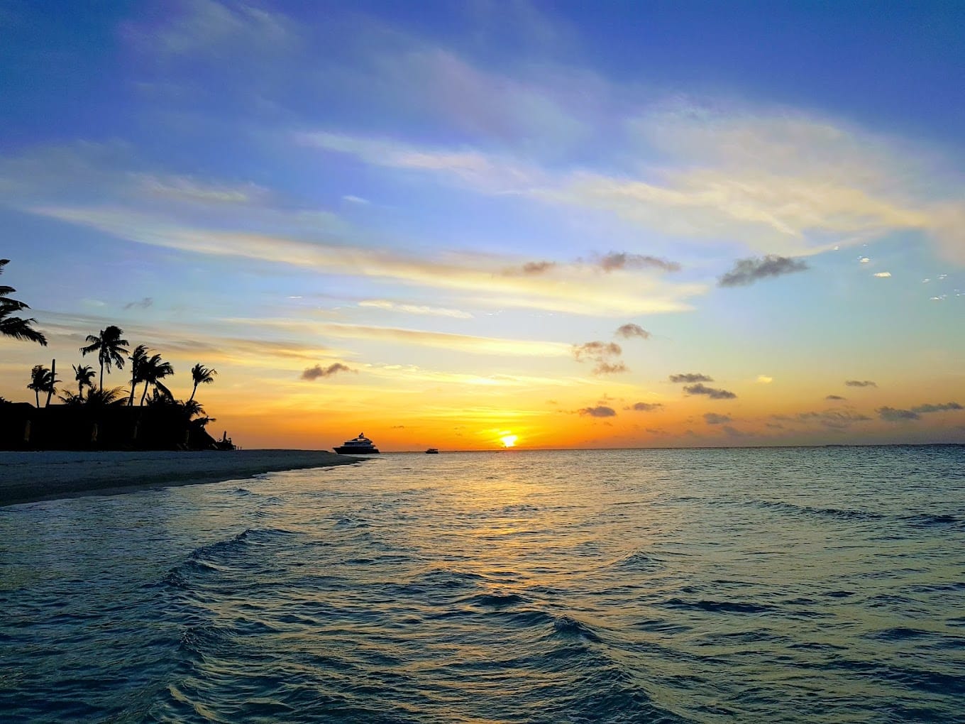 Fairytale Maldives Honeymoon Package @Dhigufaru Island Resort