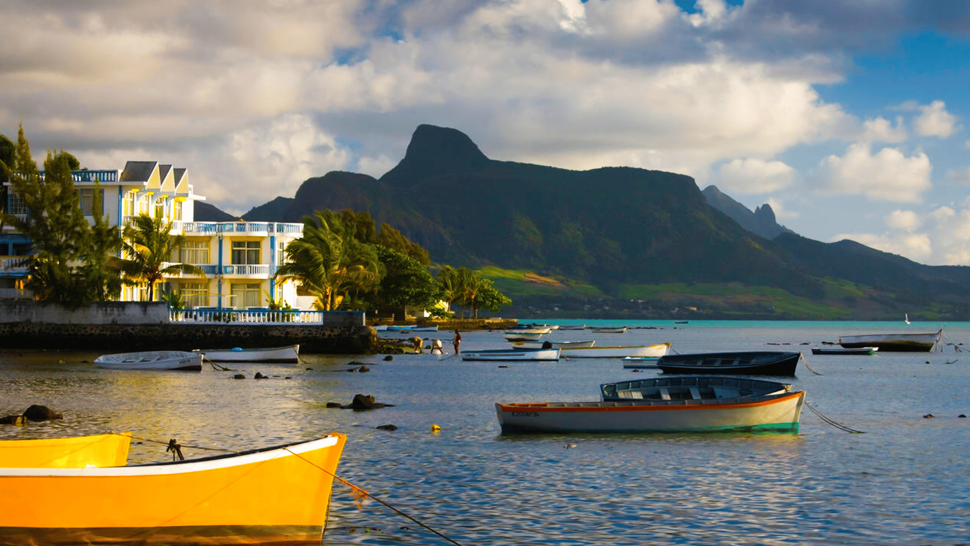5-Day Mauritius Honeymoon Packages - Tropical Escape for Couples
