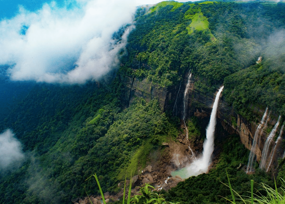 6-Days Meghalaya Holiday Package | Monsoon Edition