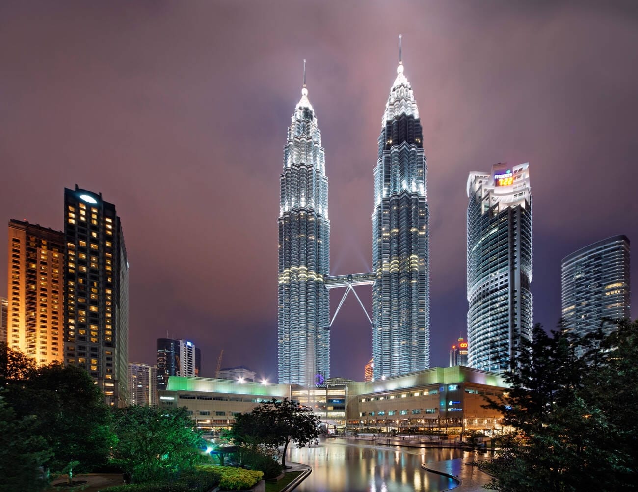 7 days Perfect Singapore Malaysia Family Tour Package