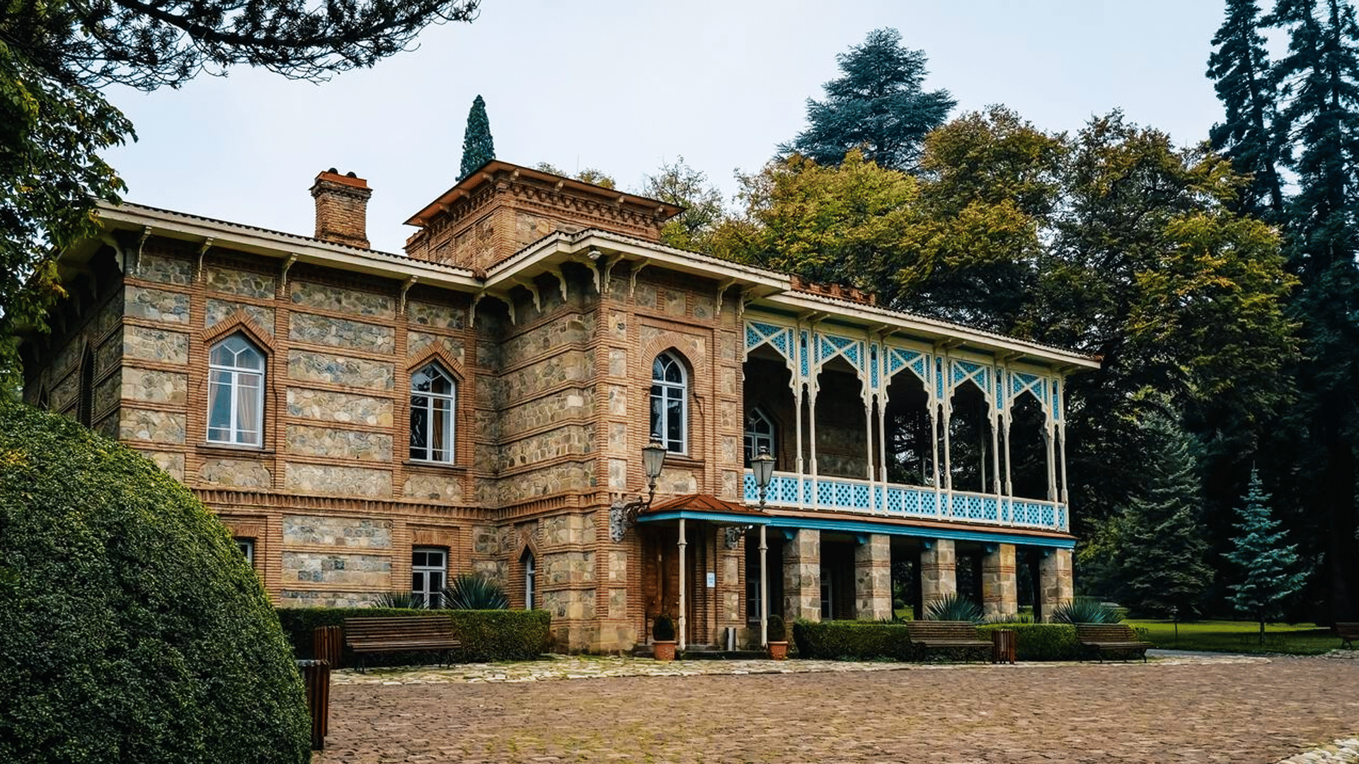 Wonders of Tbilisi and Batumi: 6 Days Georgia Tour Package